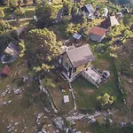 Relaxing Holiday House