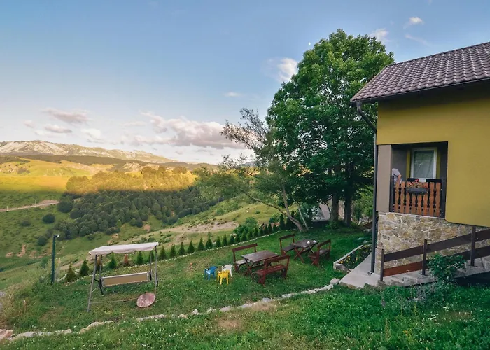 Relaxing Holiday House
